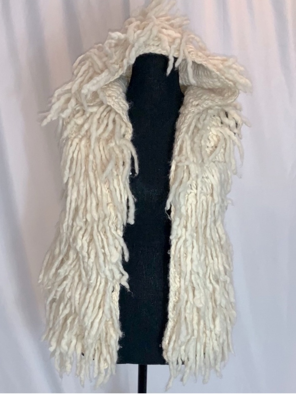 The Shephard Cream Shaggy 100% Wool Michael Kors Vest S
